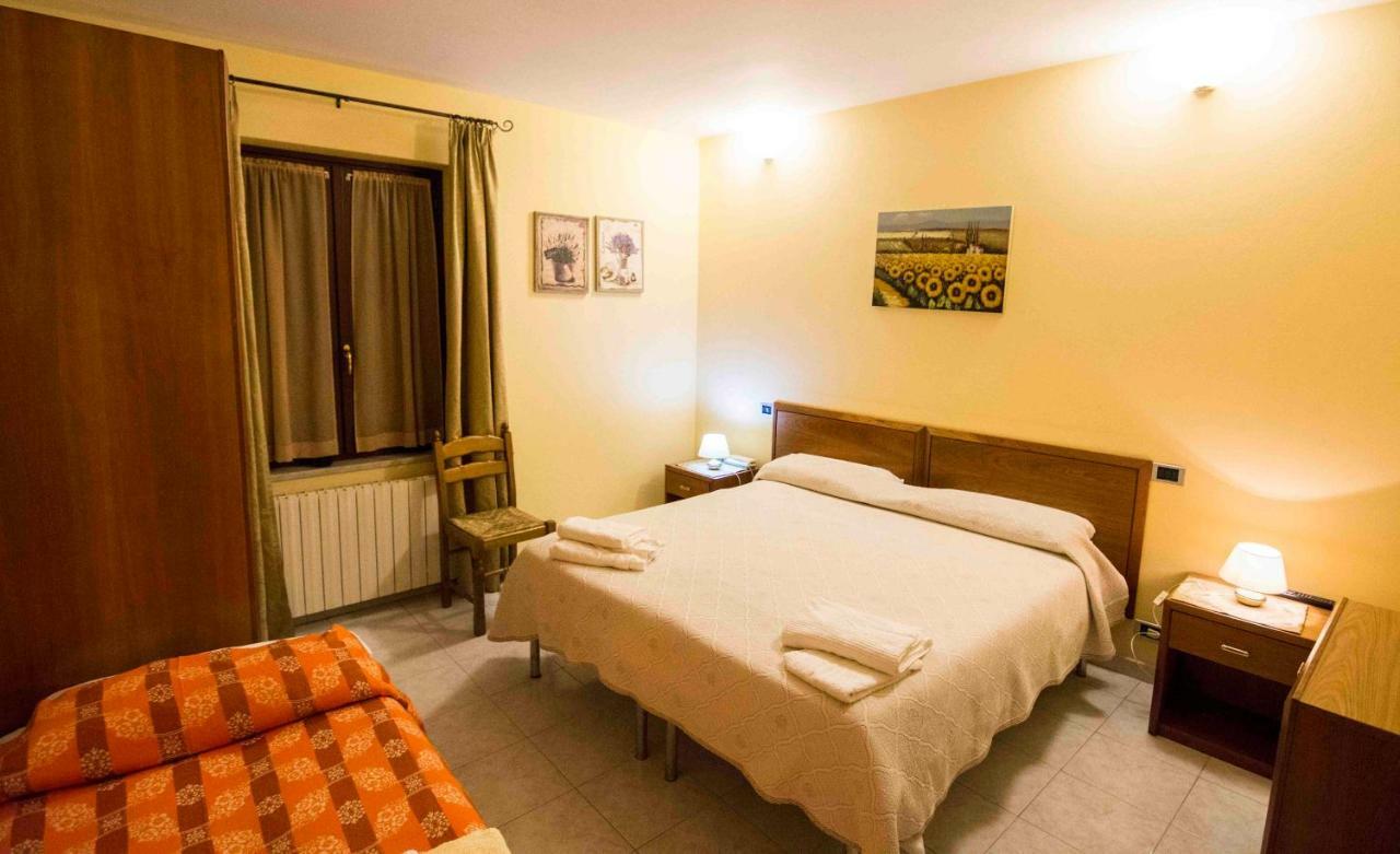 Hôtel Cantarana à Sesta Godano Extérieur photo
